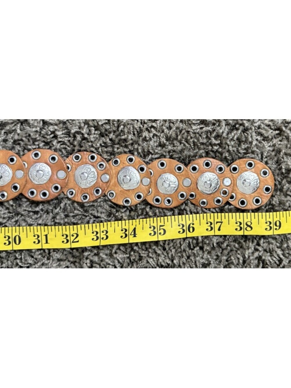 Free People Baby Follow Your Arrow Tan Leather Disc Belt One Size - Picture 12 of 13